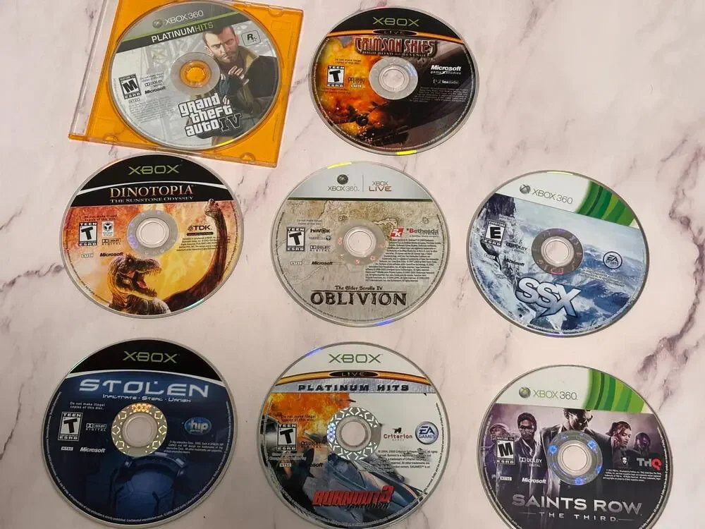 Lot of 8 XBOX og 360 Video Games